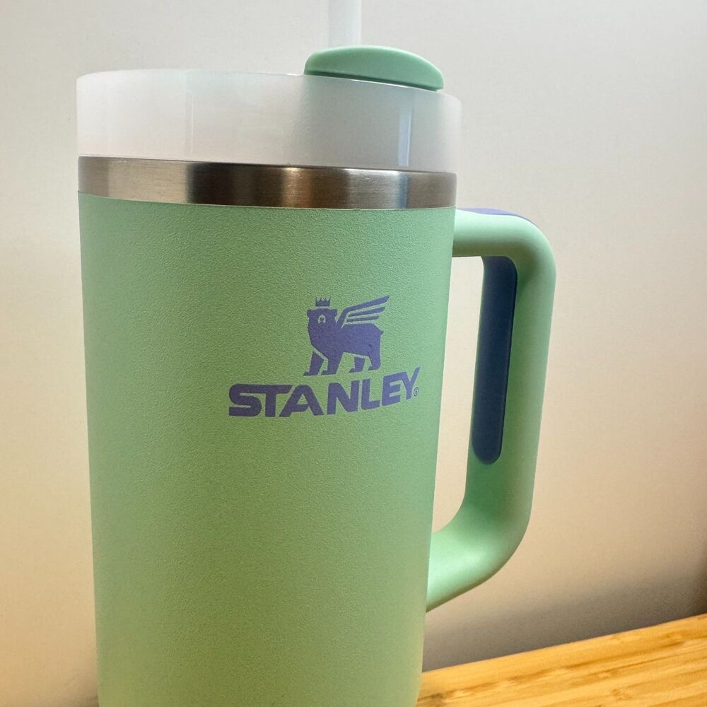 Stanley Quencher H2.0 FlowState 30 oz Tumbler Mint Green Purple NWT - Picture 4 of 13